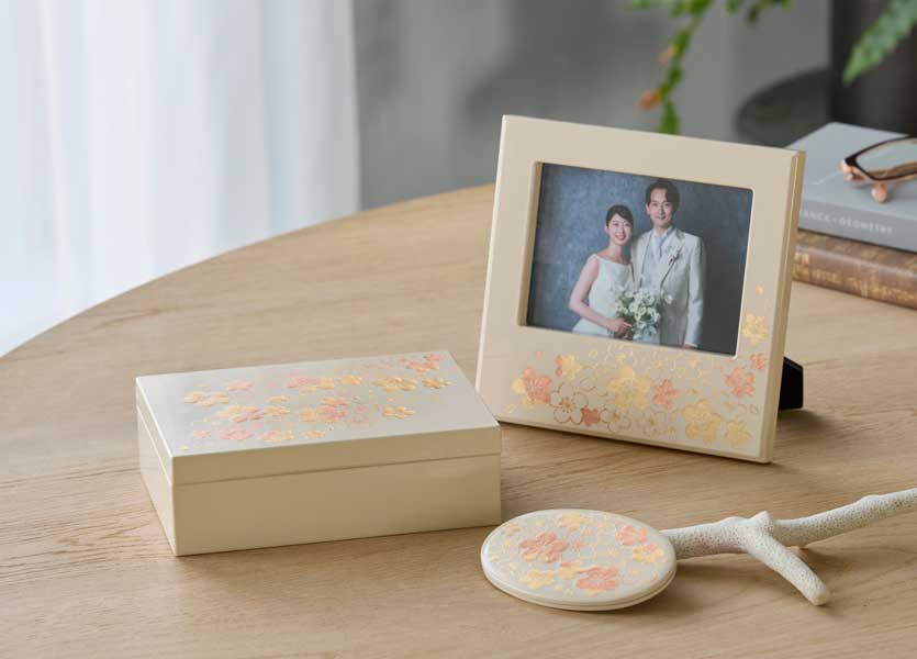 ホワイトデー 手鏡 アクセサリー お酒 お菓子 ギフト